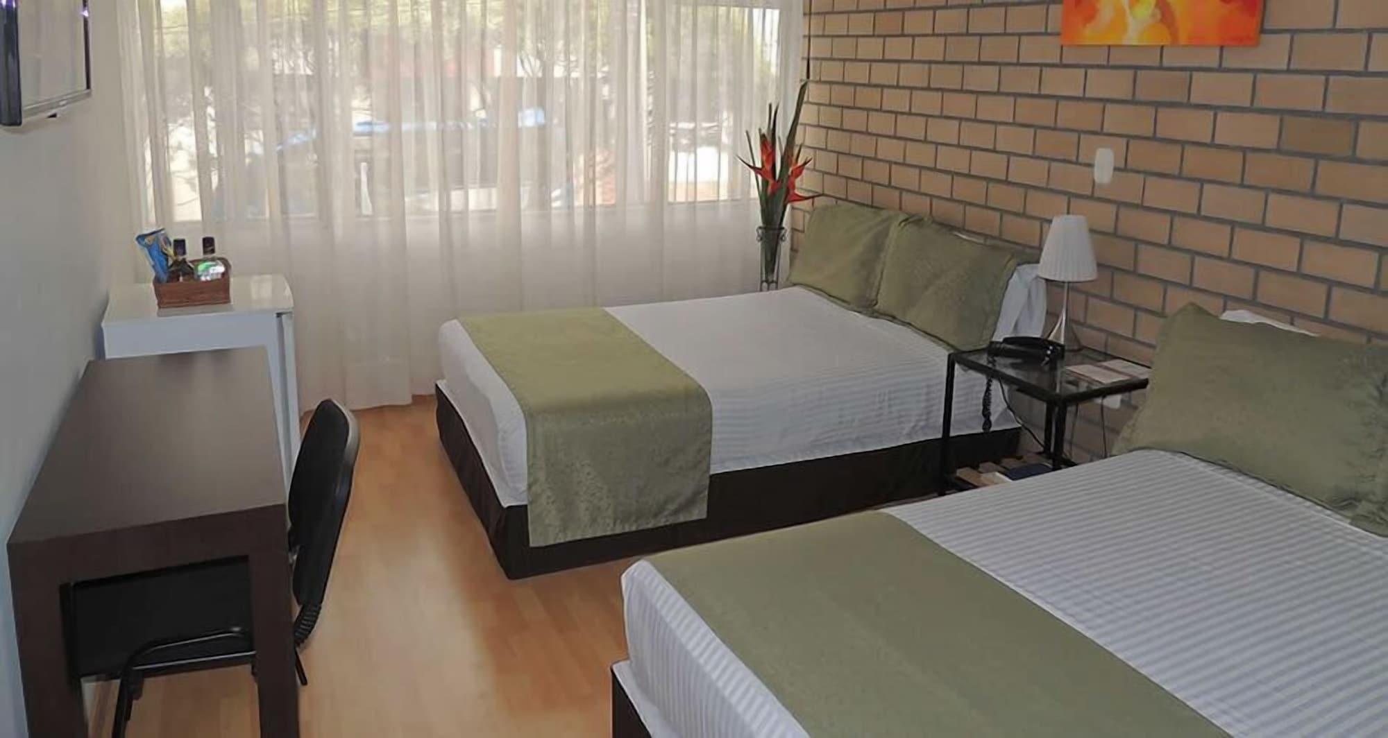 Hotel Portal De Milan Manizales Bagian luar foto