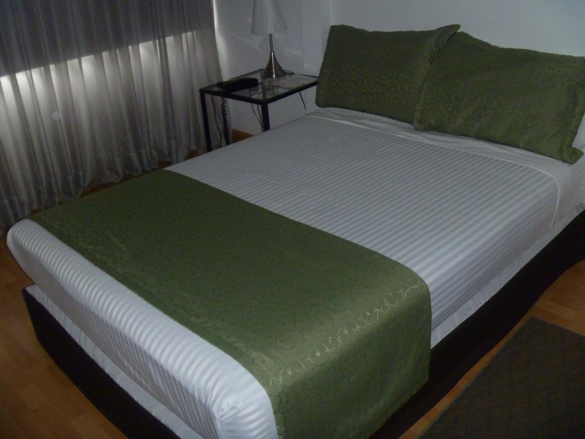 Hotel Portal De Milan Manizales Bagian luar foto